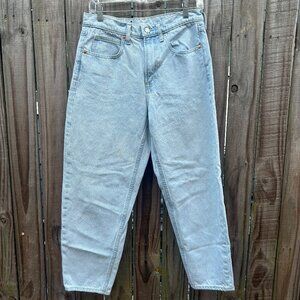 EUC Gap High Rise Barrel Jean - 27/4 Light Wash Cropped